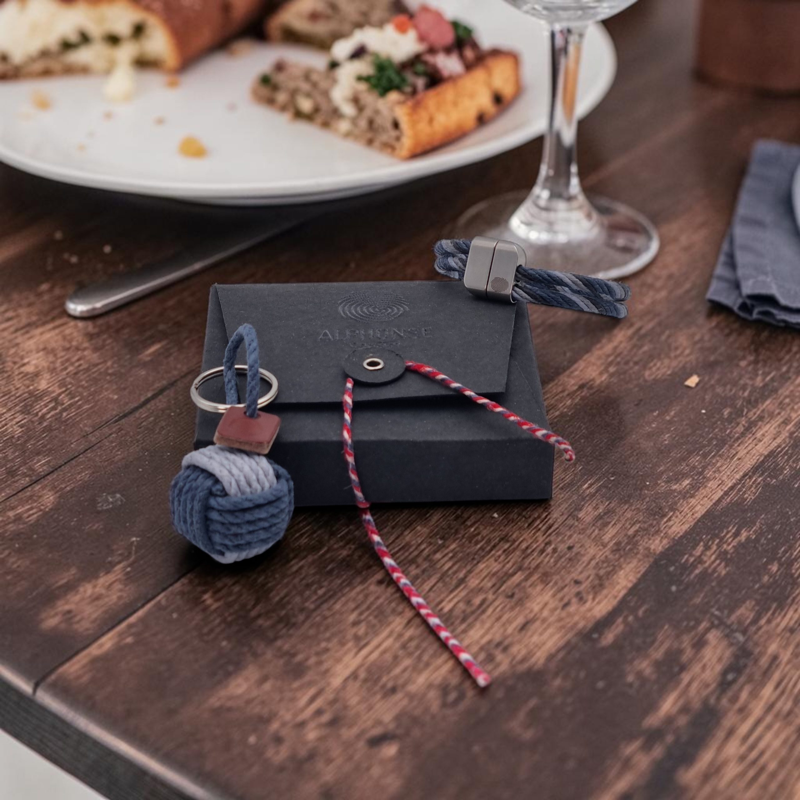 Kit bracelet et porte-clé Bleu Gris Quadrille